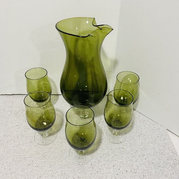 VTG Sasaki Cocktail Set Olive Green Art Glass Pitcher Decanter & 5 Wine Glasses - Picture 10 of 10